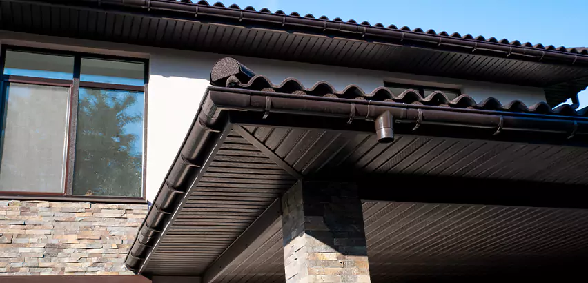 Rotted Fascia Board Repair in Burlington