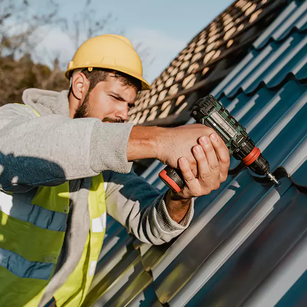Why Burlington Property Owners Choose Burlington Roofing Contractors for Metal Roof Replacement?